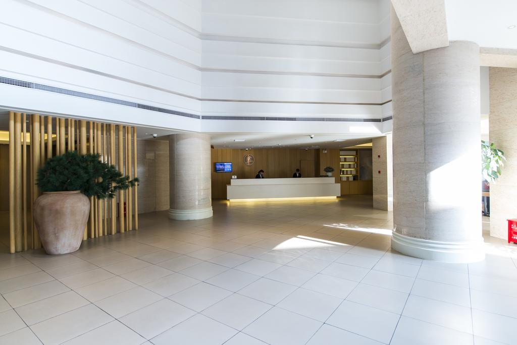Ji Hotel Shanghai Stadium Exterior photo