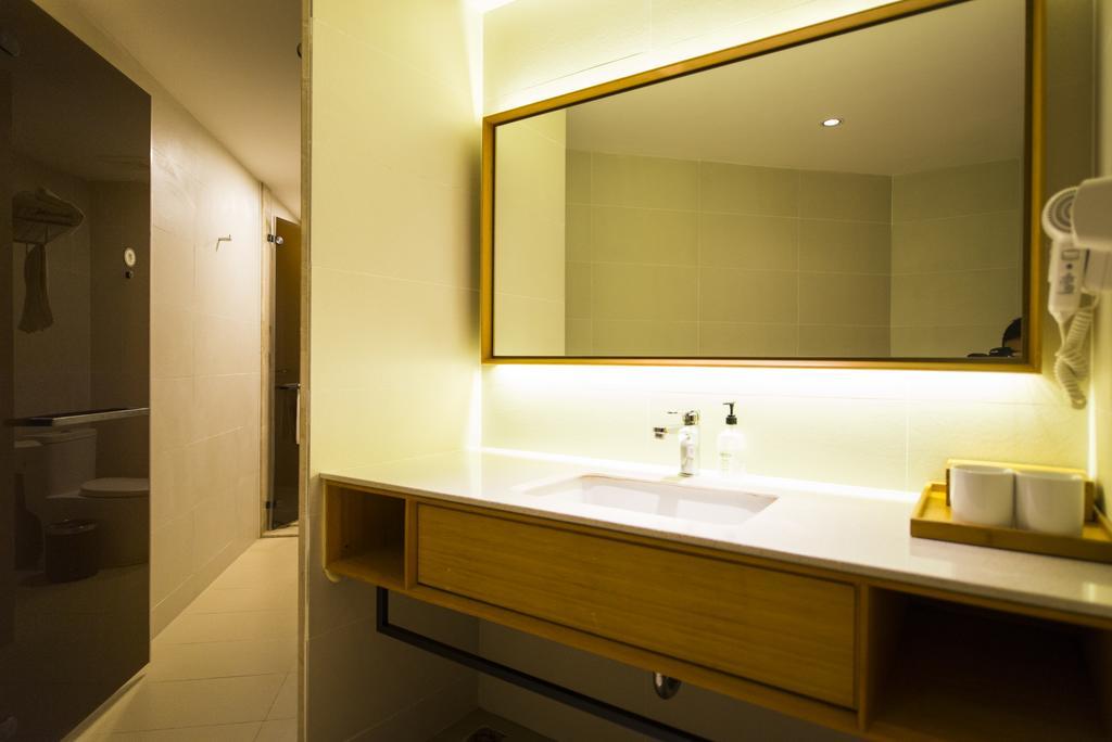 Ji Hotel Shanghai Stadium Exterior photo